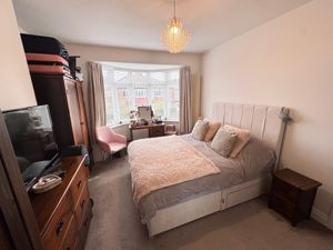 Photo 25- click for photo gallery